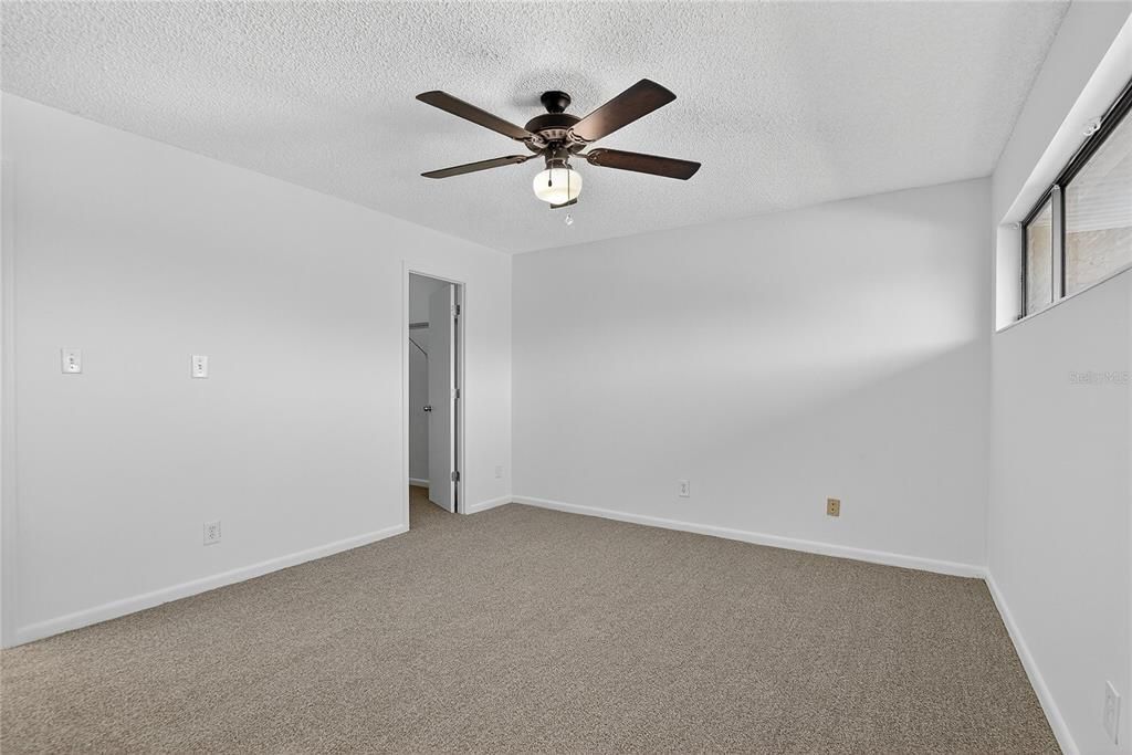 Active With Contract: $2,495 (3 beds, 2 baths, 2544 Square Feet)