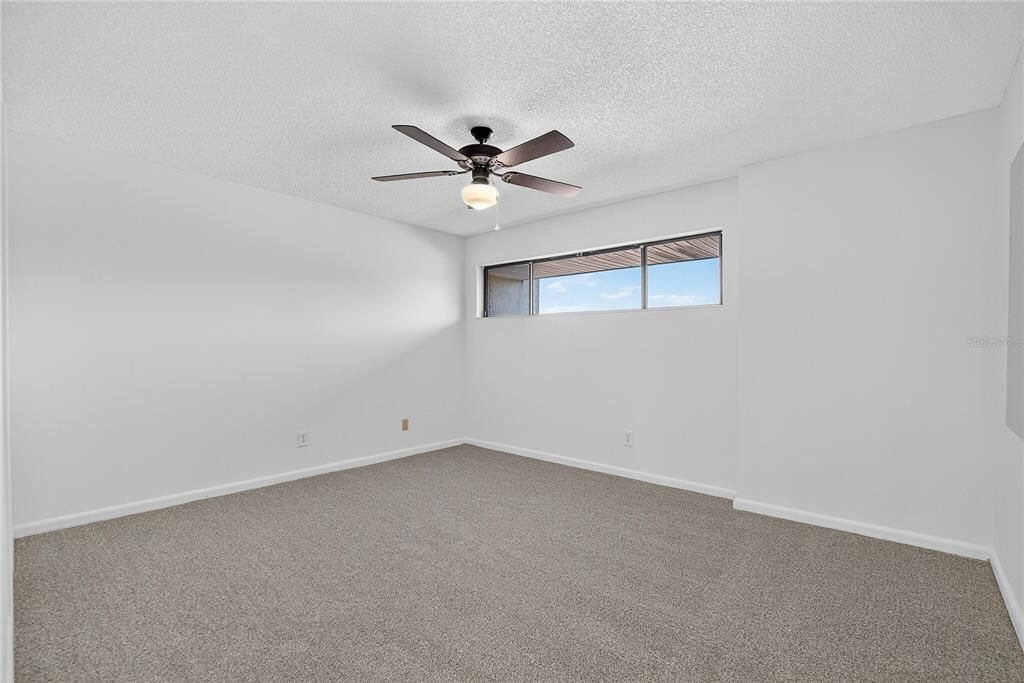 Active With Contract: $2,495 (3 beds, 2 baths, 2544 Square Feet)