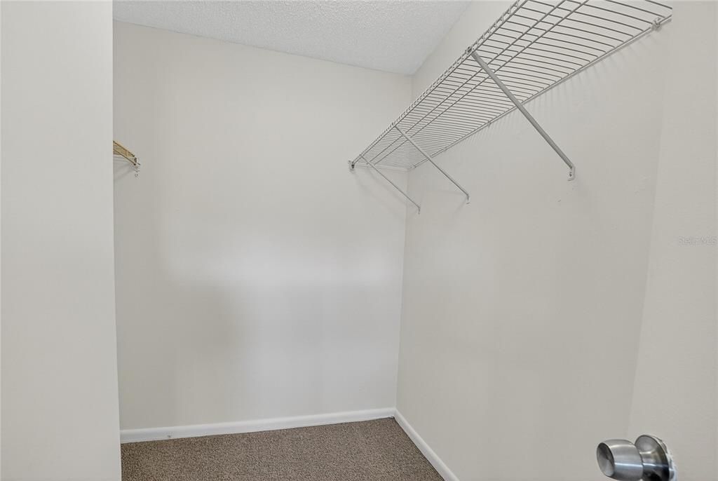 Active With Contract: $2,495 (3 beds, 2 baths, 2544 Square Feet)