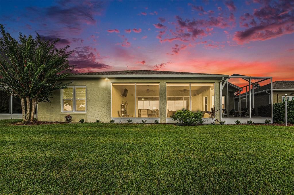 合同活跃: $449,900 (3 贝兹, 2 浴室, 1870 平方英尺)