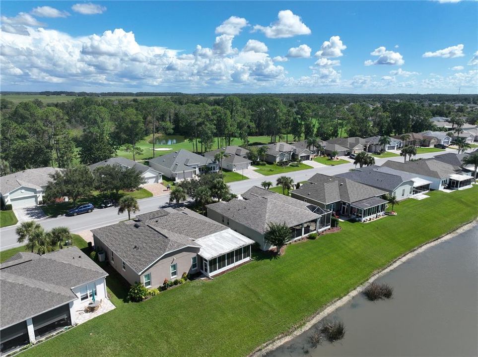 合同活跃: $449,900 (3 贝兹, 2 浴室, 1870 平方英尺)