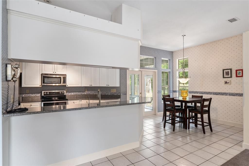 待售: $479,000 (4 贝兹, 2 浴室, 2615 平方英尺)