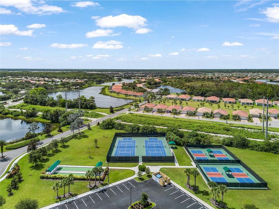 待售: $299,900 (3 贝兹, 2 浴室, 1614 平方英尺)