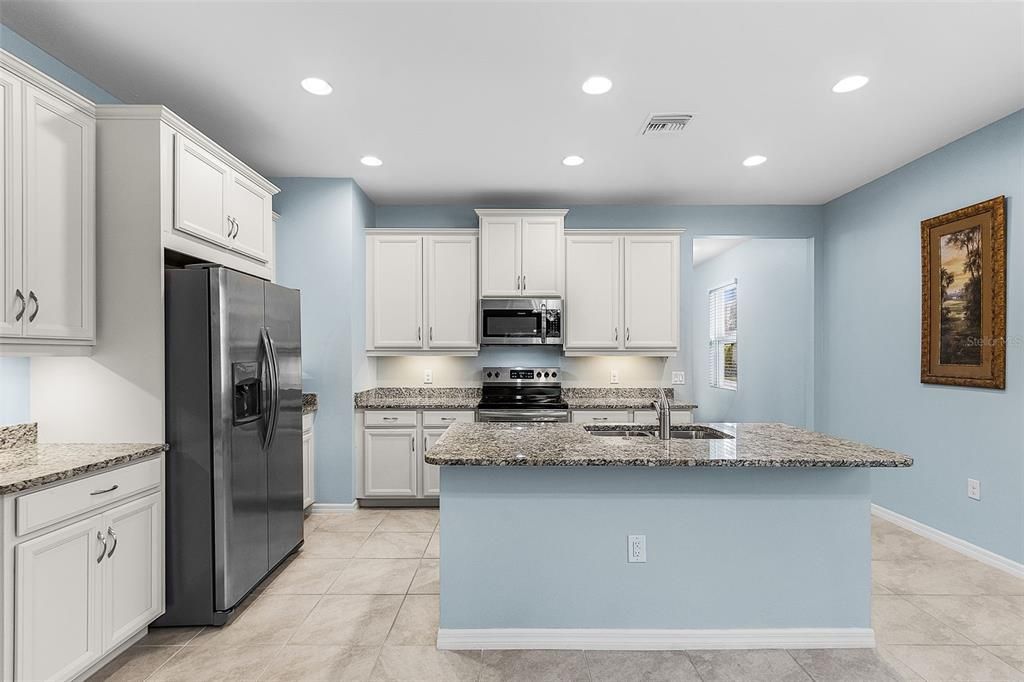 待售: $299,900 (3 贝兹, 2 浴室, 1614 平方英尺)