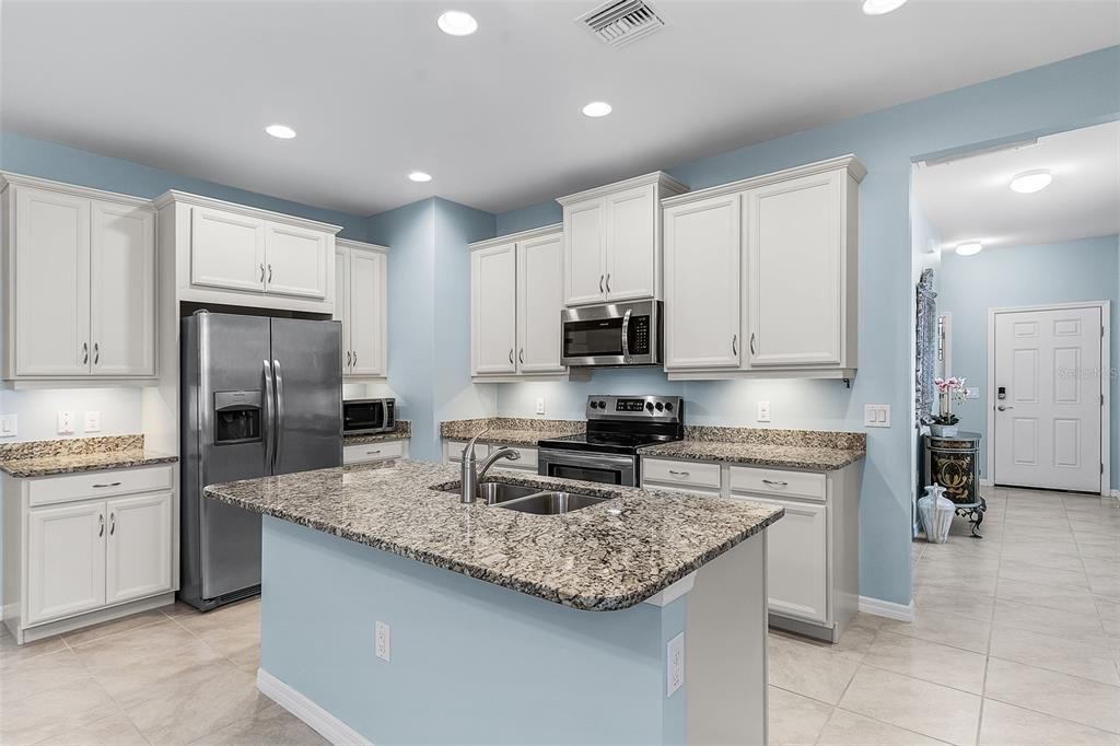 待售: $299,900 (3 贝兹, 2 浴室, 1614 平方英尺)