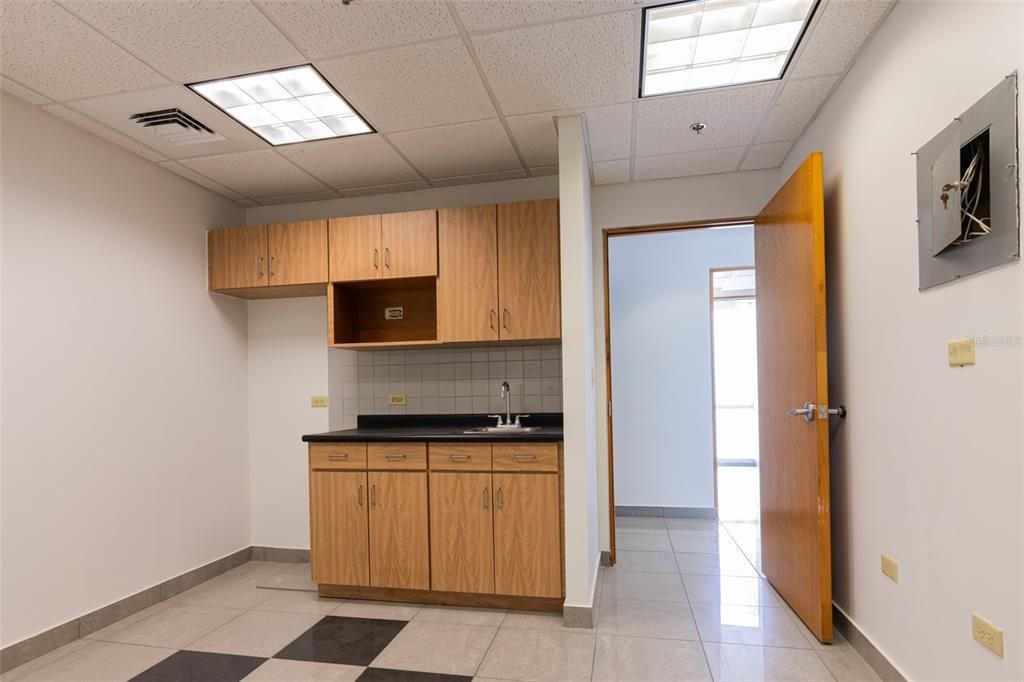 待售: $310,000 (0 贝兹, 0 浴室, 0 平方英尺)