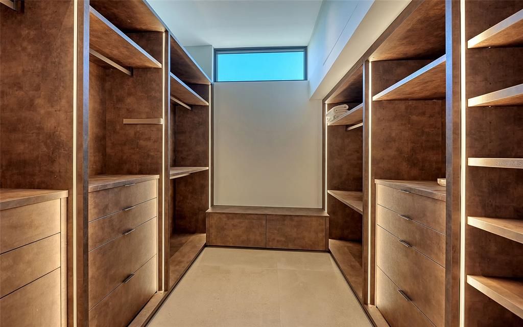 待售: $18,950,000 (5 贝兹, 4 浴室, 7428 平方英尺)