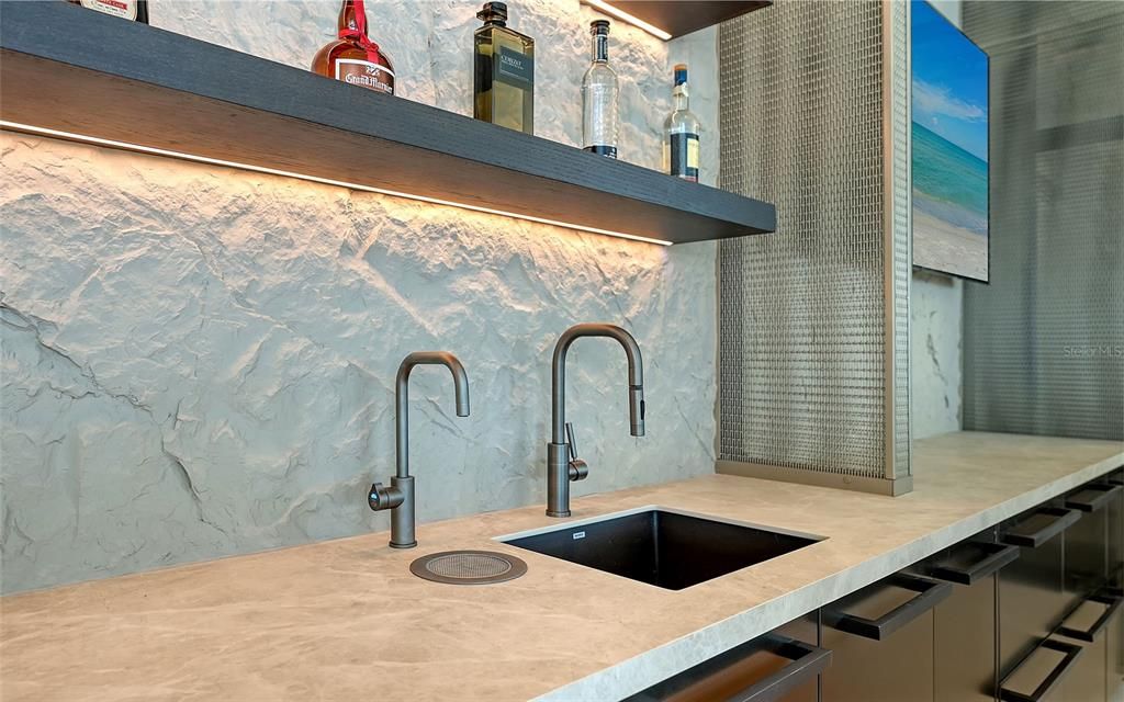 待售: $18,950,000 (5 贝兹, 4 浴室, 7428 平方英尺)