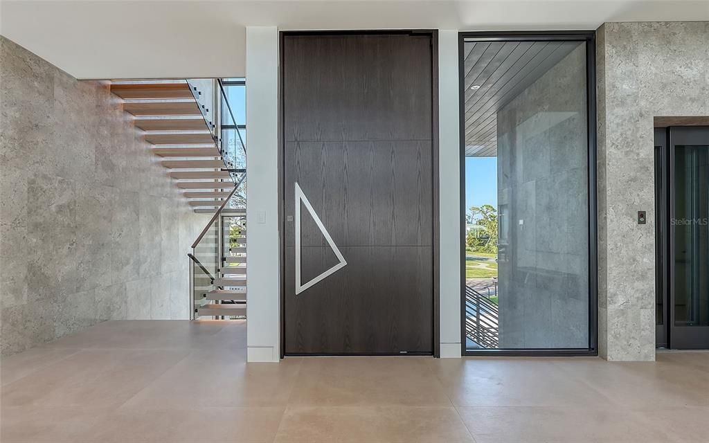 待售: $18,950,000 (5 贝兹, 4 浴室, 7428 平方英尺)