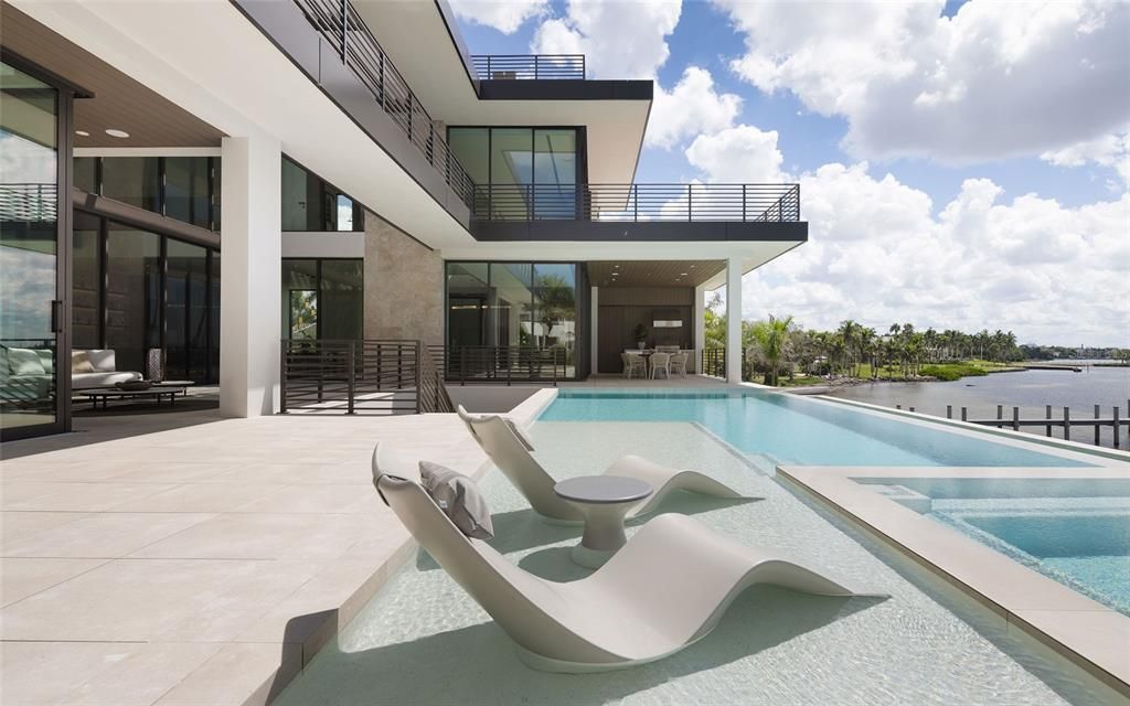 待售: $18,950,000 (5 贝兹, 4 浴室, 7428 平方英尺)