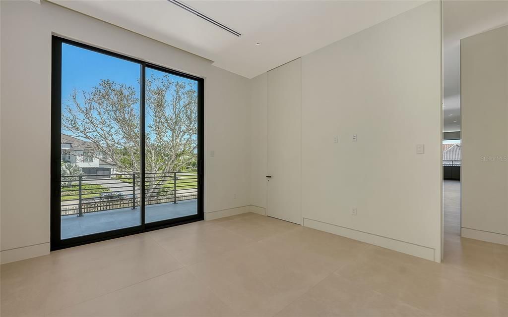 待售: $18,950,000 (5 贝兹, 4 浴室, 7428 平方英尺)