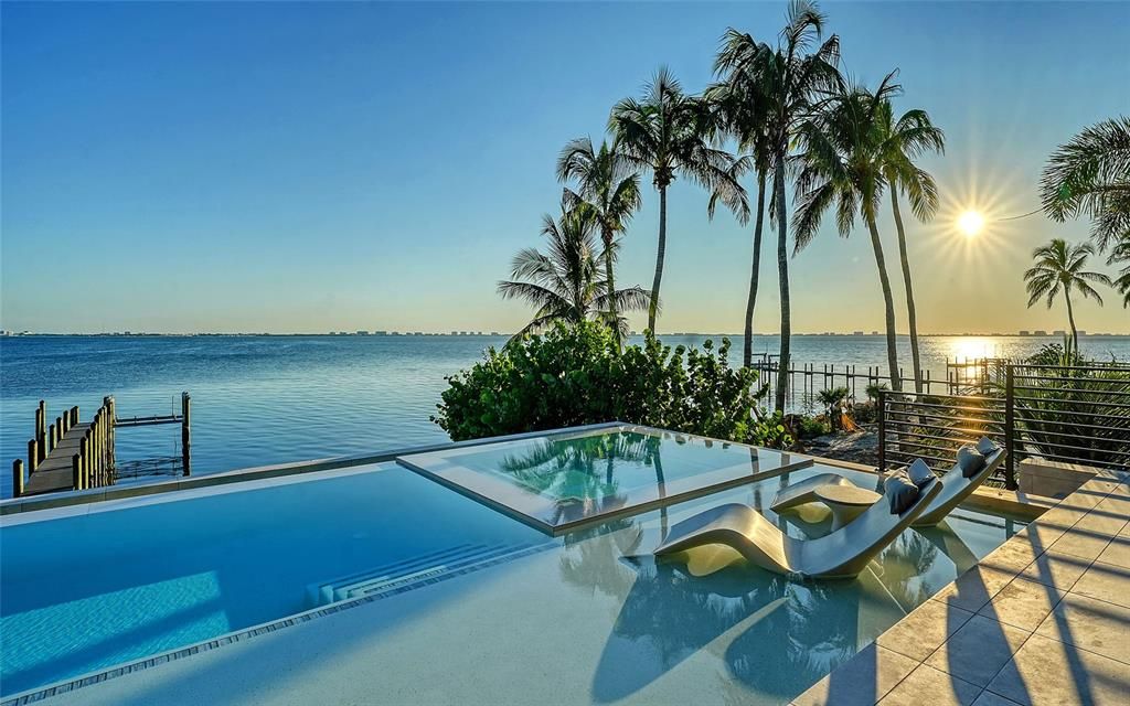 待售: $18,950,000 (5 贝兹, 4 浴室, 7428 平方英尺)