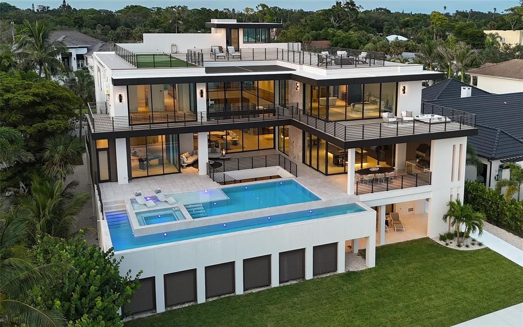 待售: $18,950,000 (5 贝兹, 4 浴室, 7428 平方英尺)