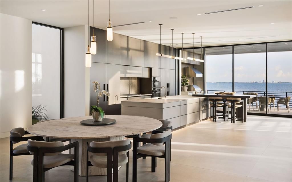 待售: $18,950,000 (5 贝兹, 4 浴室, 7428 平方英尺)