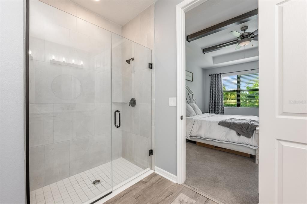 合同活跃: $480,000 (4 贝兹, 2 浴室, 2152 平方英尺)