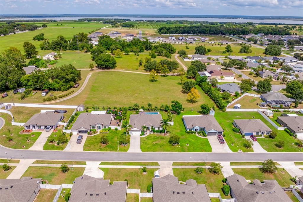 合同活跃: $480,000 (4 贝兹, 2 浴室, 2152 平方英尺)