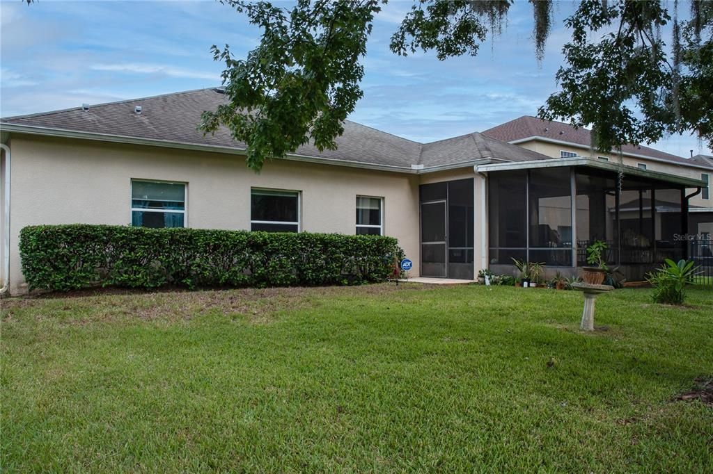 En Venta: $420,000 (3 camas, 2 baños, 2076 Pies cuadrados)