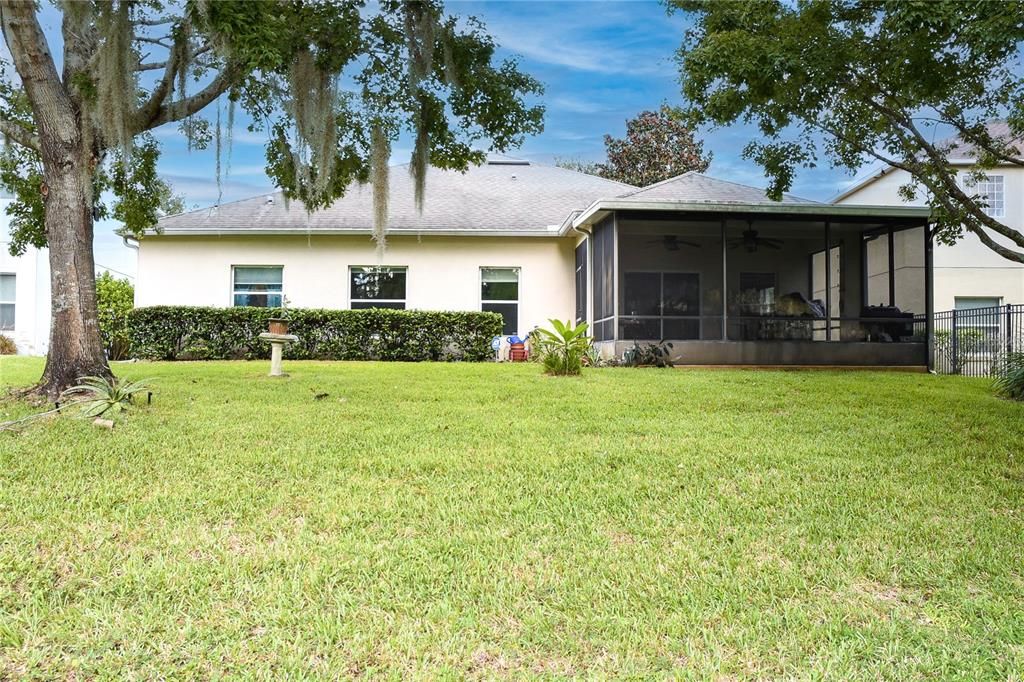 En Venta: $420,000 (3 camas, 2 baños, 2076 Pies cuadrados)