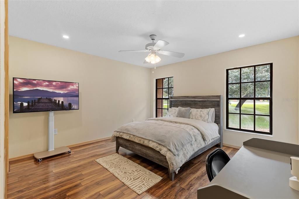 待售: $499,000 (3 贝兹, 2 浴室, 2457 平方英尺)