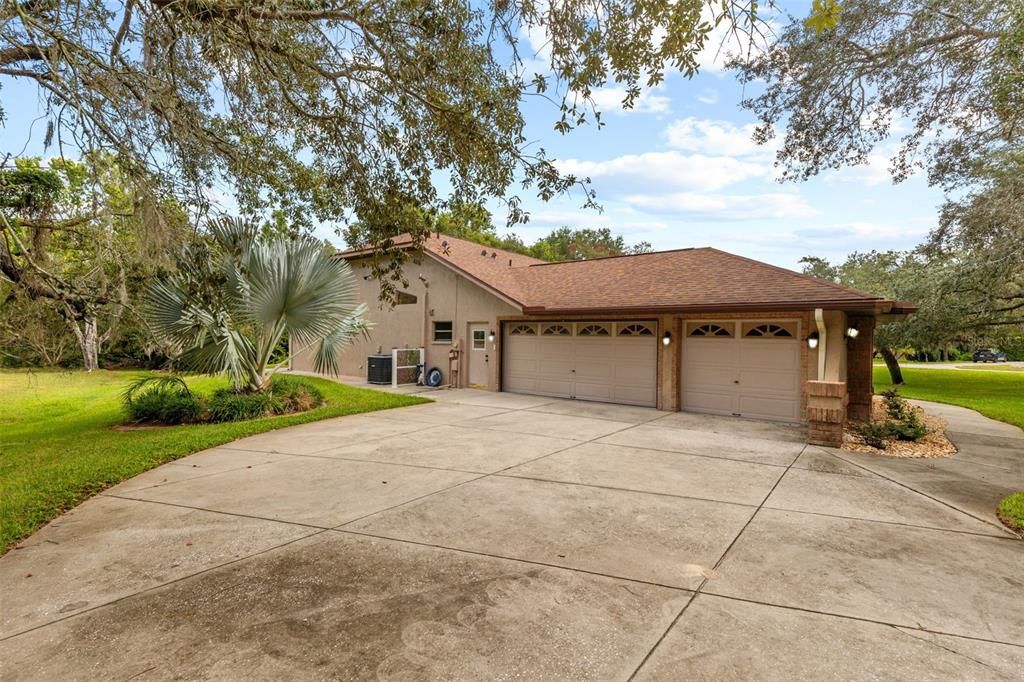 待售: $499,000 (3 贝兹, 2 浴室, 2457 平方英尺)