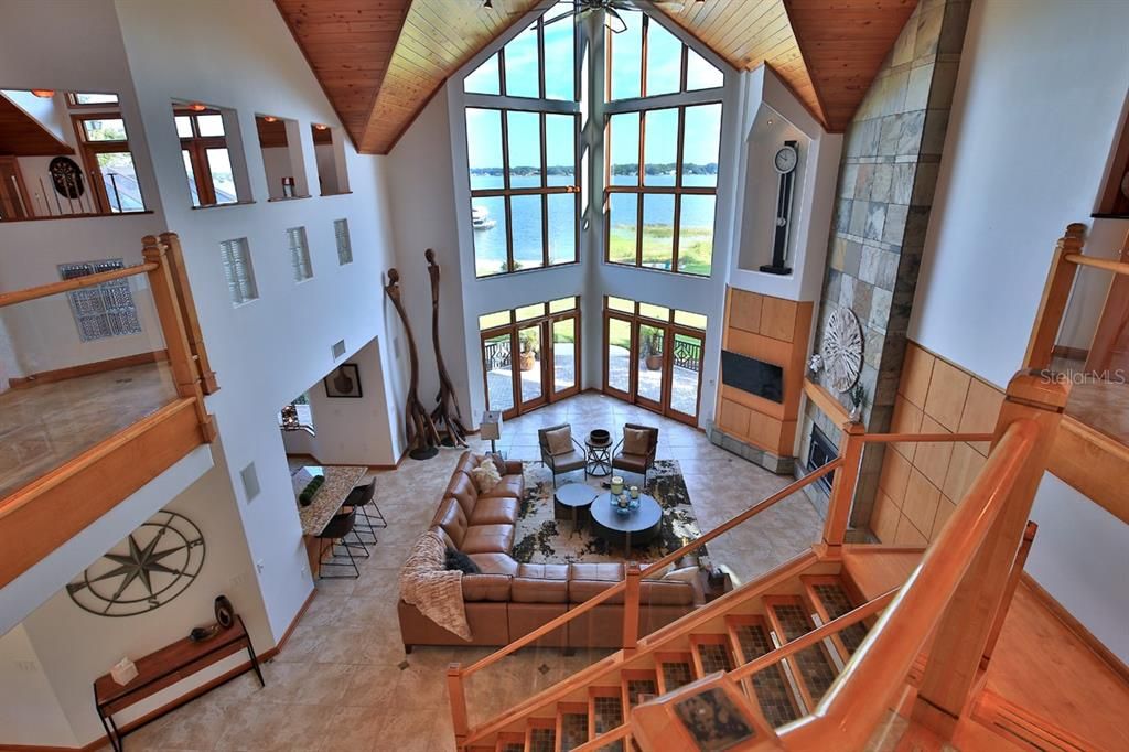 For Sale: $2,900,000 (6 beds, 5 baths, 7291 Square Feet)