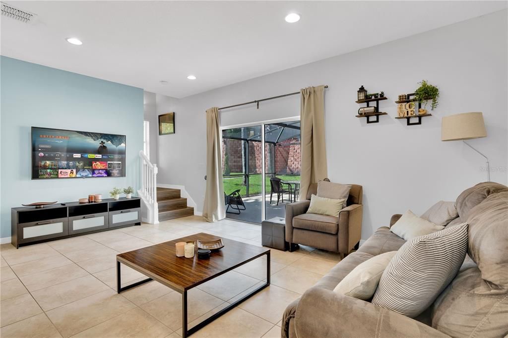 На продажу: $310,000 (3 спален, 2 ванн, 1470 Квадратных фут)