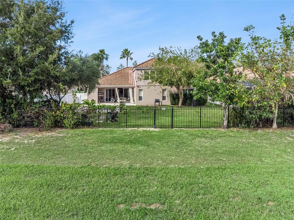 For Sale: $1,045,000 (4 beds, 3 baths, 3248 Square Feet)