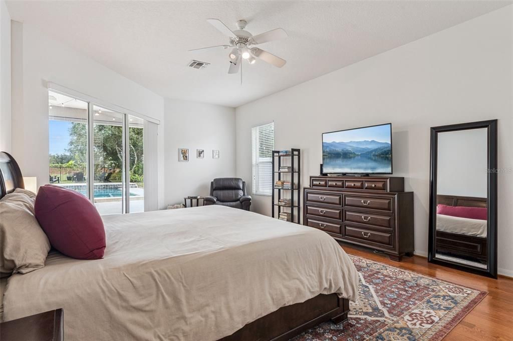 For Sale: $1,045,000 (4 beds, 3 baths, 3248 Square Feet)