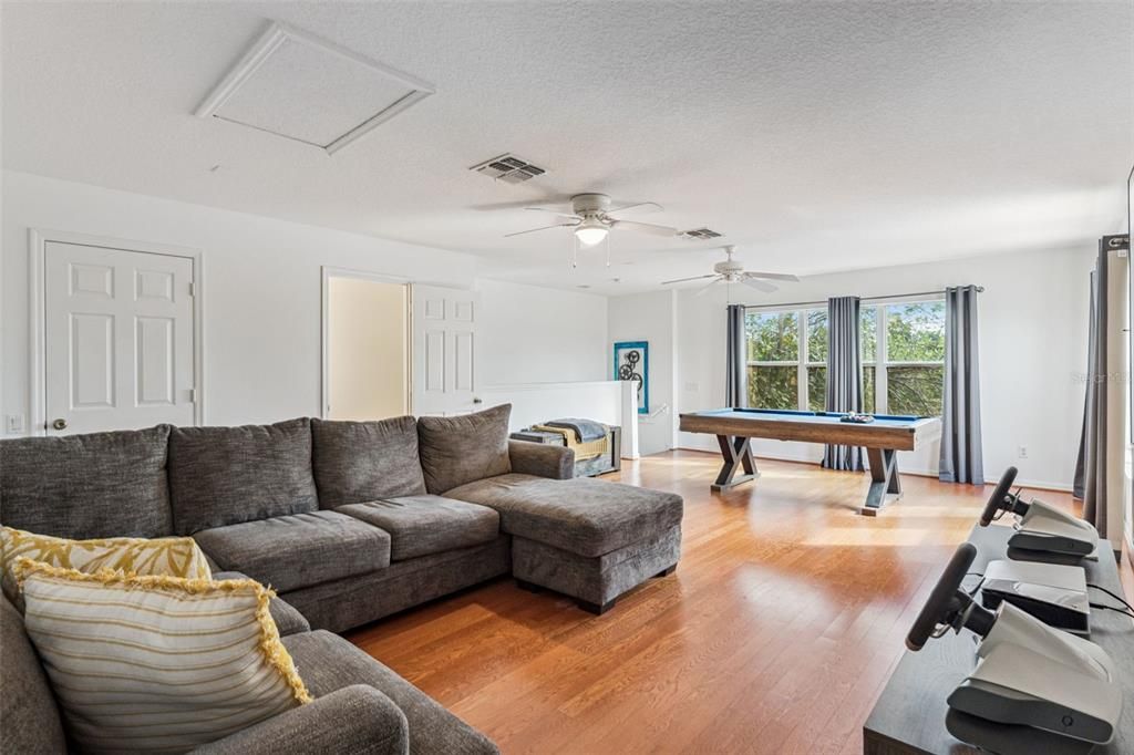 For Sale: $1,045,000 (4 beds, 3 baths, 3248 Square Feet)