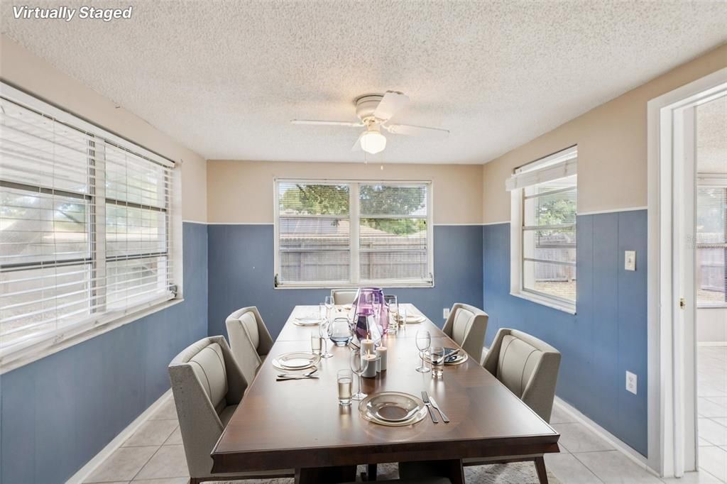 For Sale: $199,999 (2 beds, 1 baths, 1080 Square Feet)