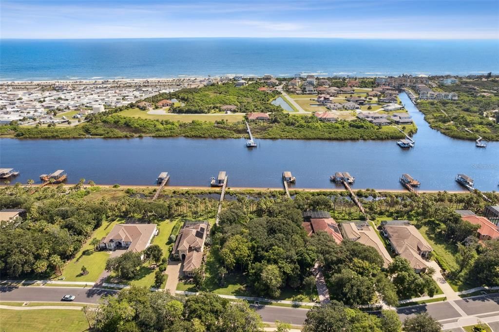 Под контрактом: $319,000 (0.56 acres)