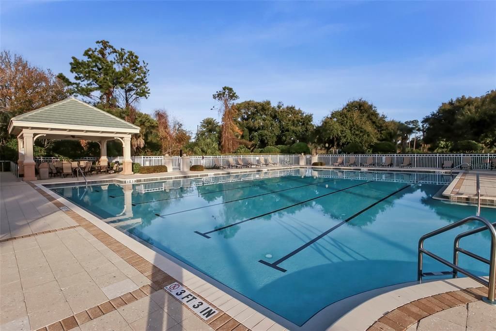 Под контрактом: $319,000 (0.56 acres)