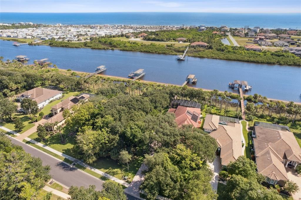 Под контрактом: $319,000 (0.56 acres)