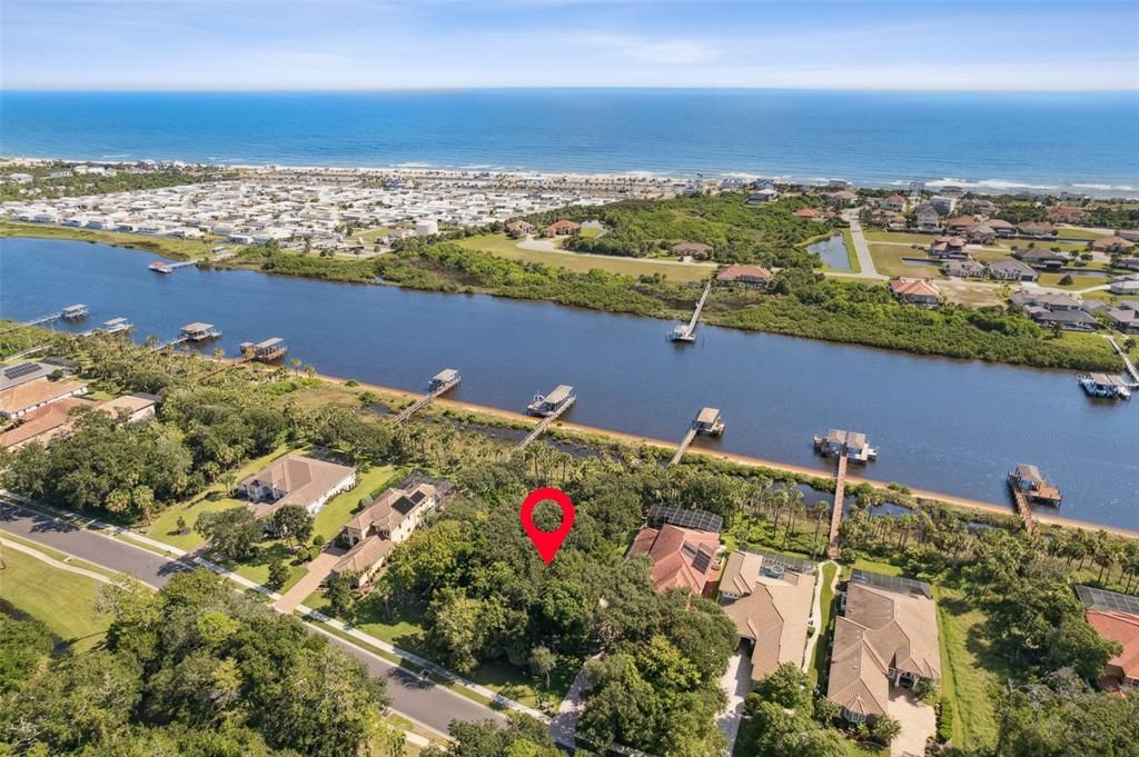 Под контрактом: $319,000 (0.56 acres)