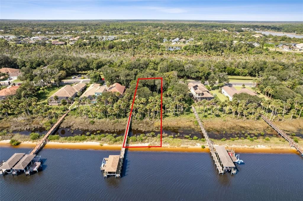 Под контрактом: $319,000 (0.56 acres)