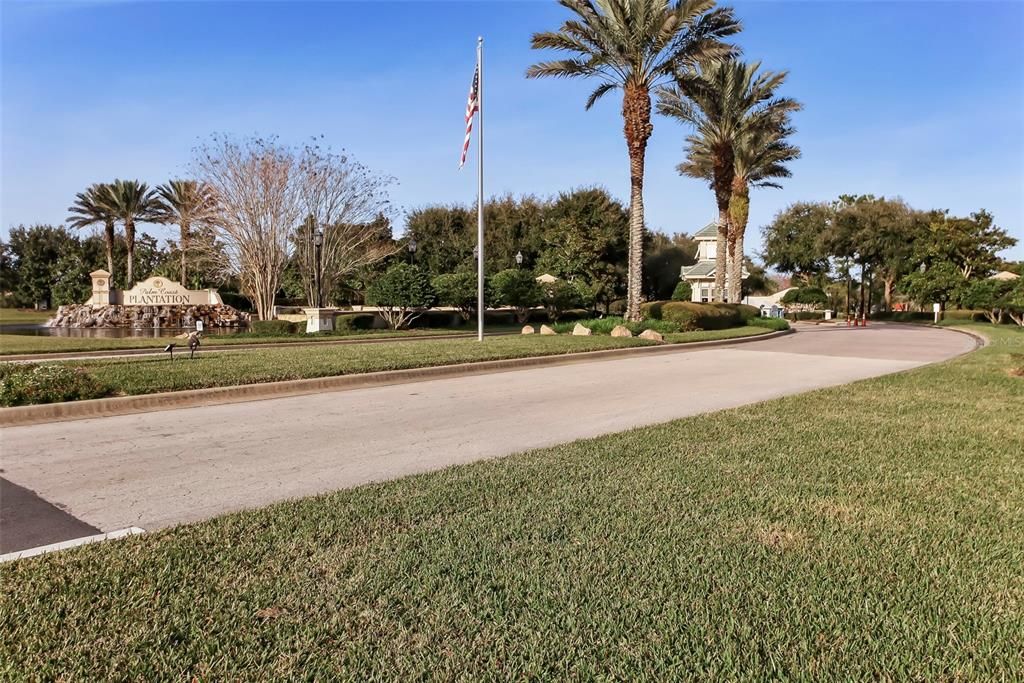 Под контрактом: $319,000 (0.56 acres)