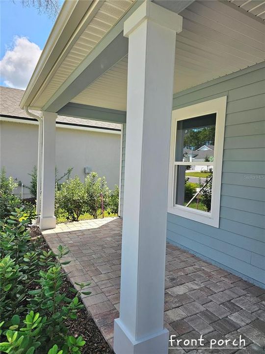 Active With Contract: $347,990 (3 beds, 2 baths, 1604 Square Feet)