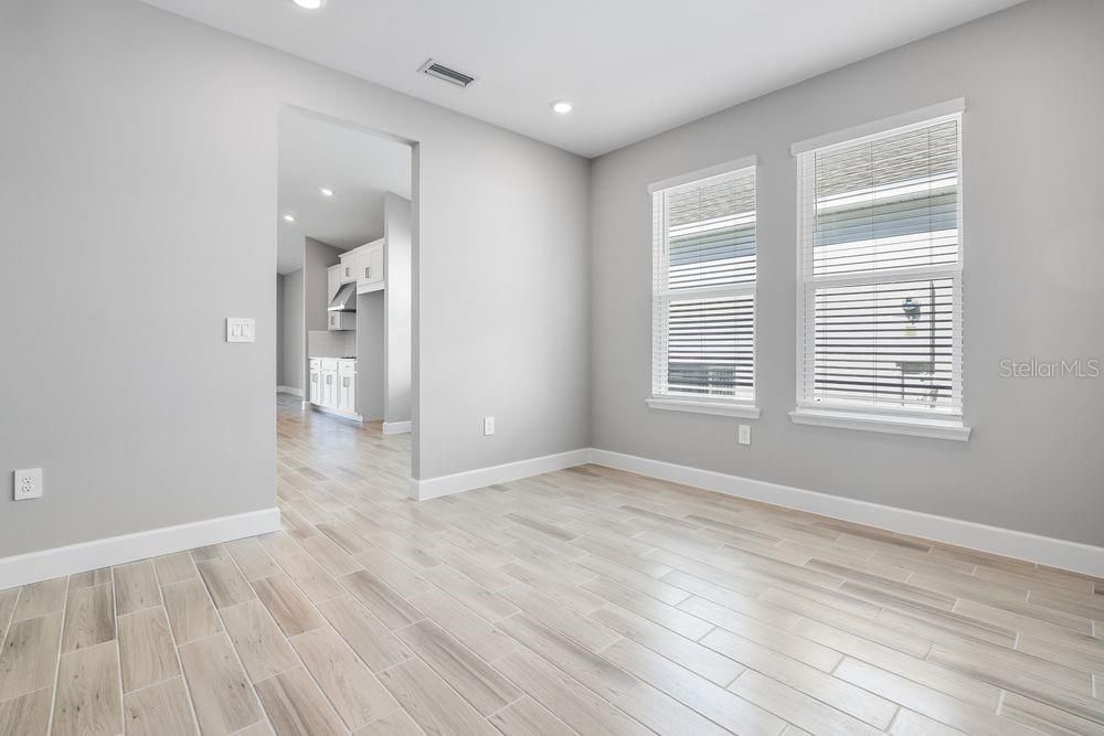 Active With Contract: $360,900 (3 beds, 2 baths, 2055 Square Feet)