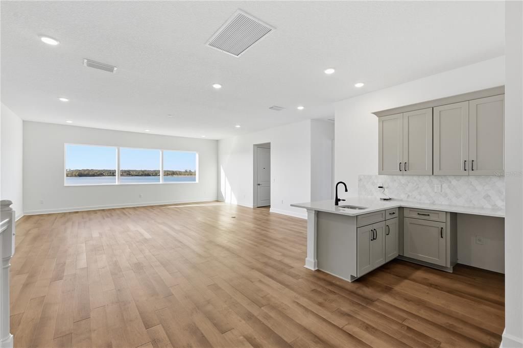 For Sale: $2,999,990 (6 beds, 6 baths, 6442 Square Feet)