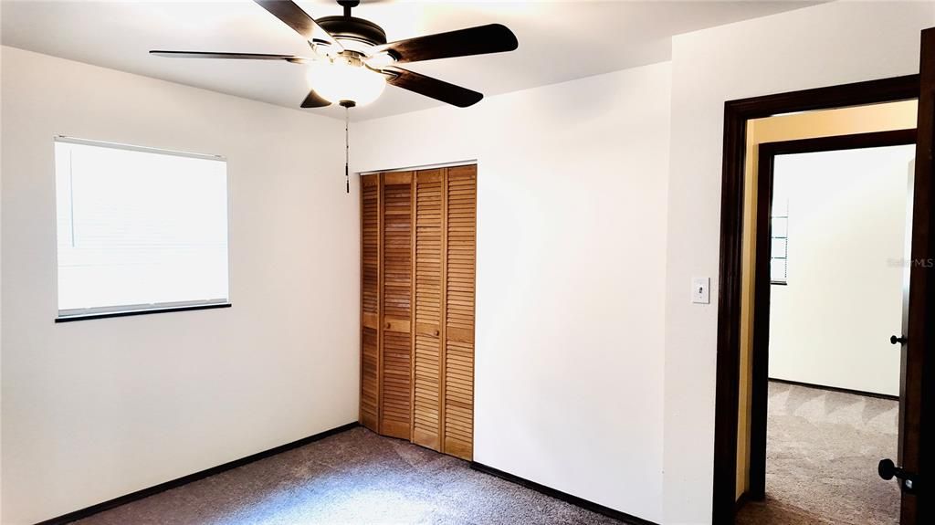 На продажу: $280,500 (3 спален, 2 ванн, 1632 Квадратных фут)