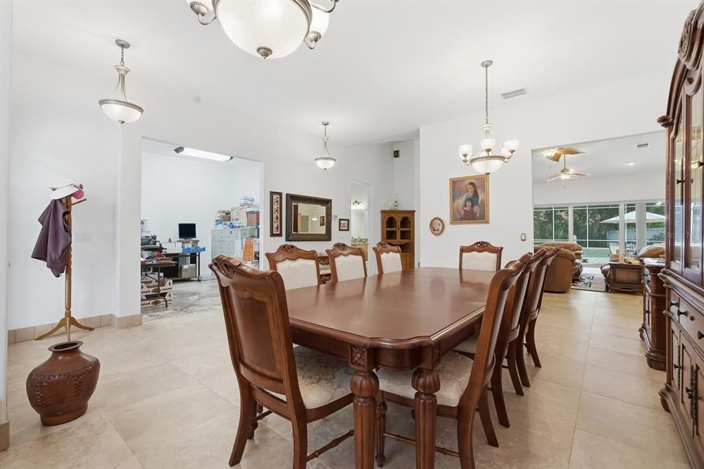 For Sale: $1,313,000 (4 beds, 4 baths, 3367 Square Feet)