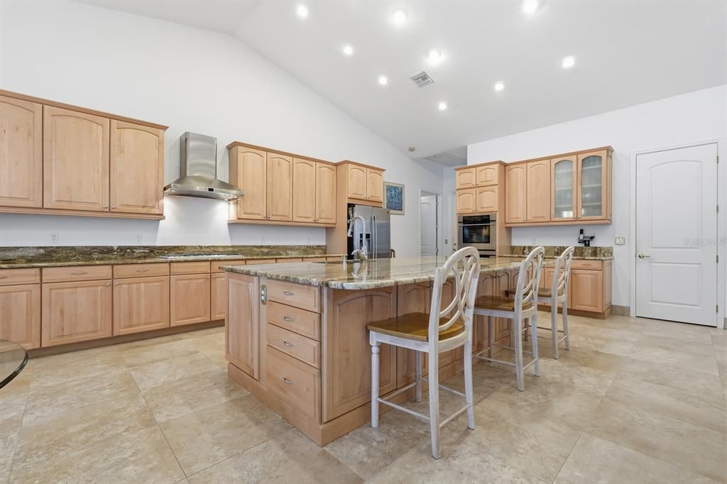 For Sale: $1,313,000 (4 beds, 4 baths, 3367 Square Feet)