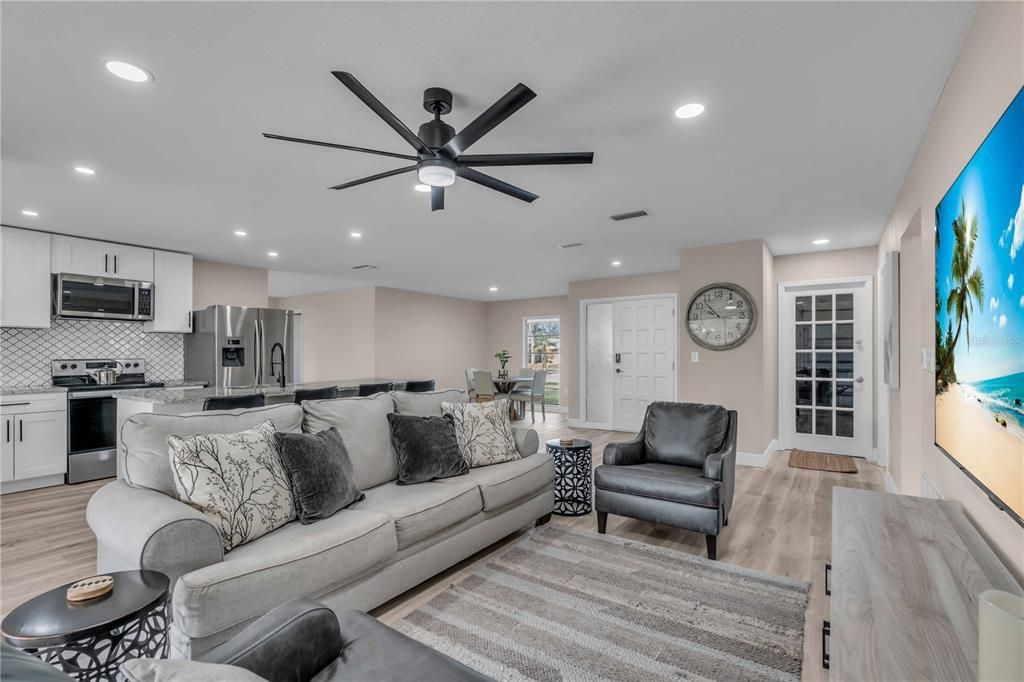 En Renta: $6,000 (2 camas, 2 baños, 1690 Pies cuadrados)