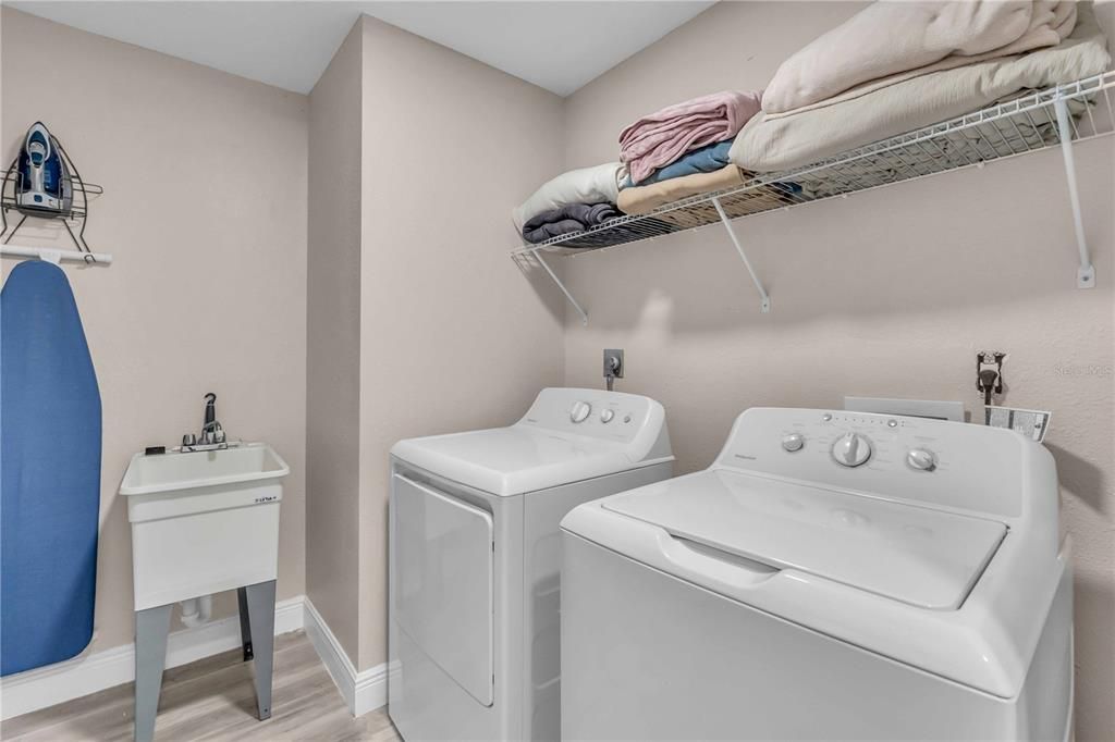 En Renta: $6,000 (2 camas, 2 baños, 1690 Pies cuadrados)