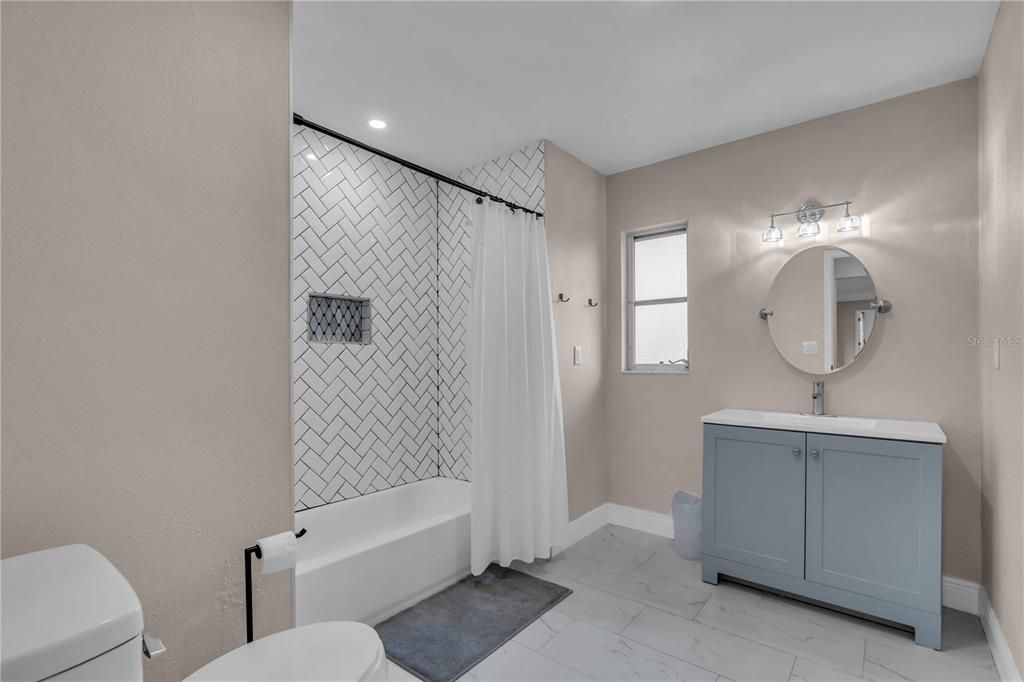 En Renta: $6,000 (2 camas, 2 baños, 1690 Pies cuadrados)