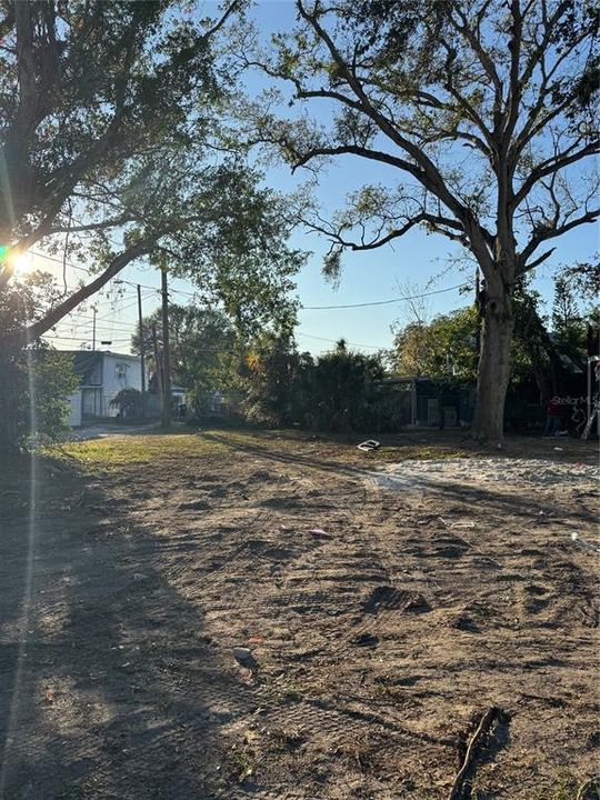 Active With Contract: $114,500 (0.14 acres)