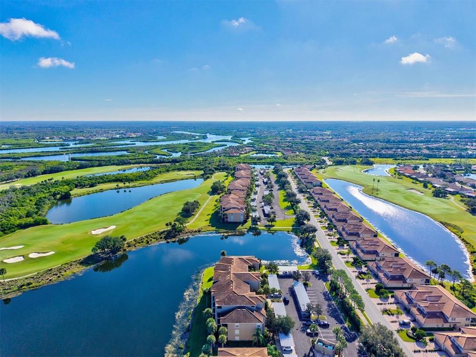 En Venta: $269,000 (2 camas, 2 baños, 1156 Pies cuadrados)