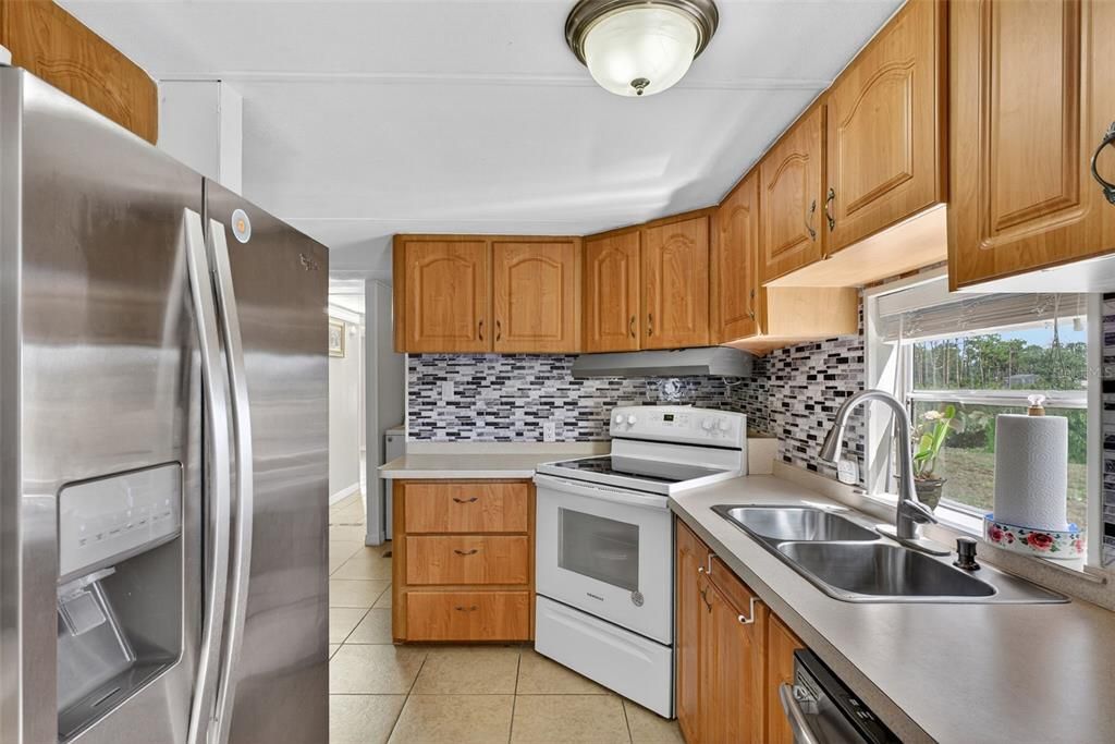 待售: $215,000 (3 贝兹, 2 浴室, 1248 平方英尺)