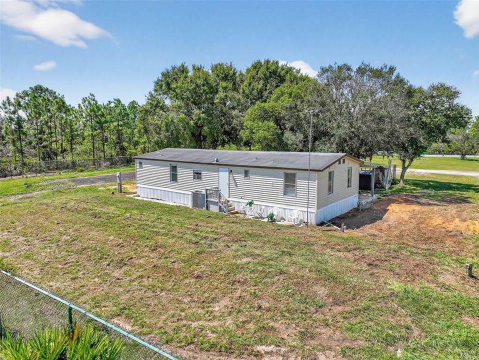 待售: $215,000 (3 贝兹, 2 浴室, 1248 平方英尺)