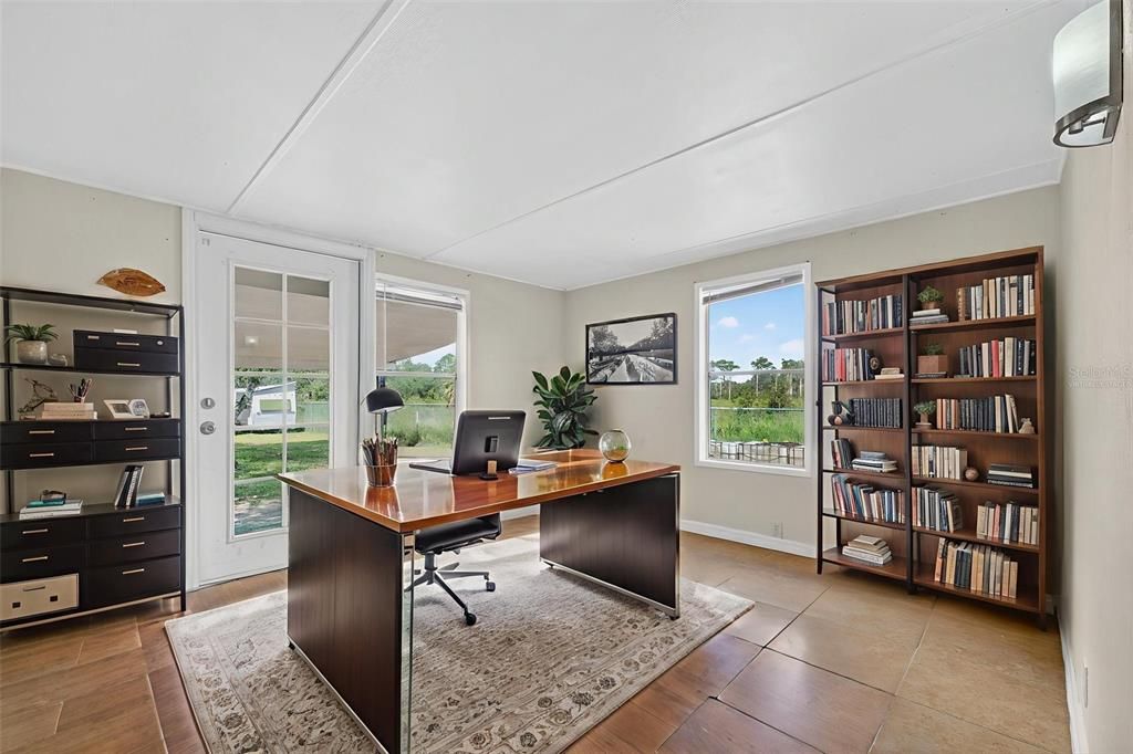 待售: $215,000 (3 贝兹, 2 浴室, 1248 平方英尺)